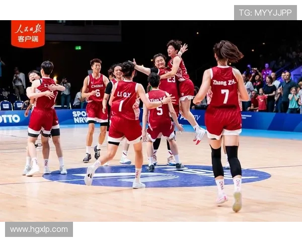 中国女篮迎战美国女篮巅峰对决期待精彩瞬间与荣耀时刻的碰撞