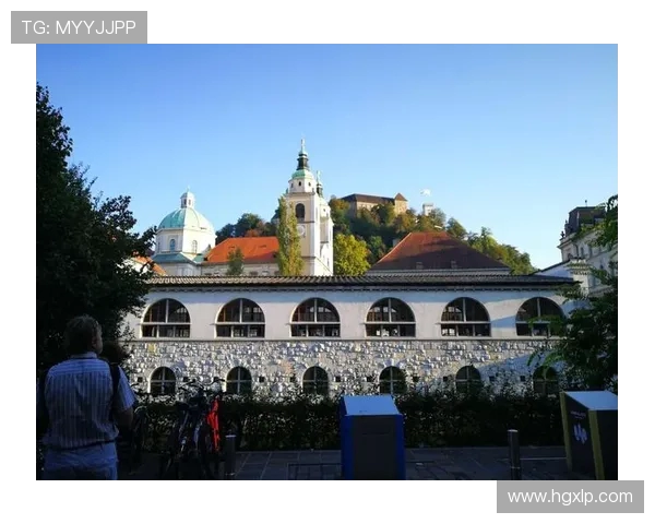 以色列与斯洛文尼亚激战正酣欢呼吧让我们一起为他们加油助威 以色列与斯洛文尼亚激战正酣欢呼吧让我们一起为他们加油助威