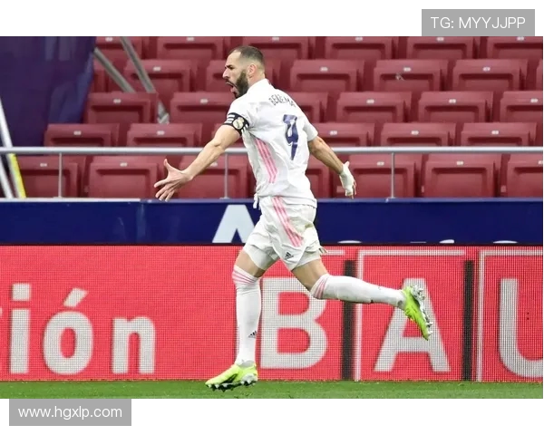 激战欧冠赛场对决皇家马德里展现球队实力与战术魅力